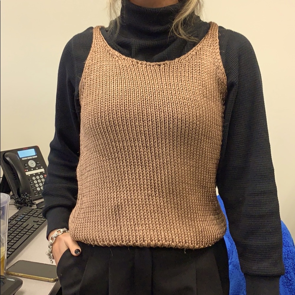 VINCE xs mocha sweater tank top